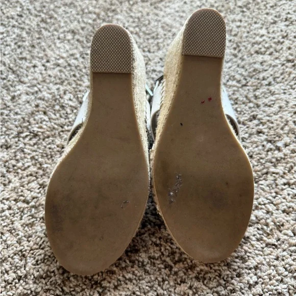 White Women's Slingback Sandals - Picture 4 of 5